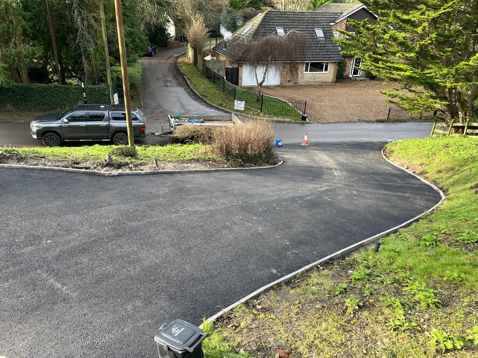 Smooth hot-laid tarmac driveway surface